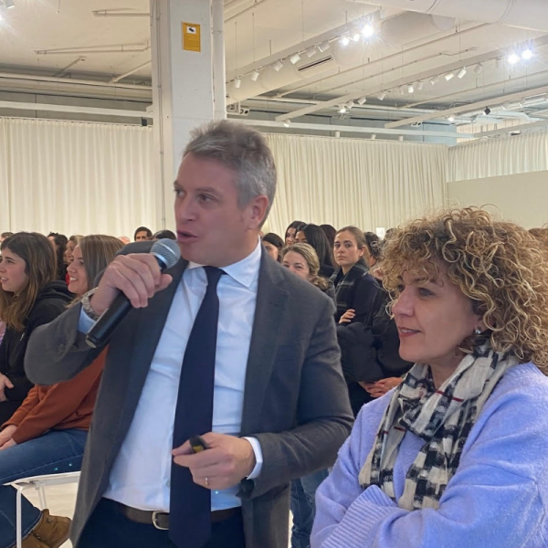 enric-company-charla-motiviacional-mango-4